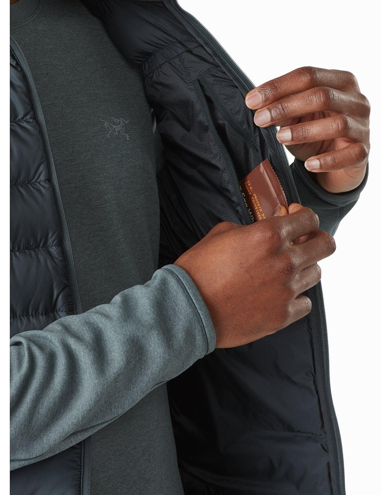 Arc'teryx Cerium LT Mens Vest 2021 - Skiis & Biikes