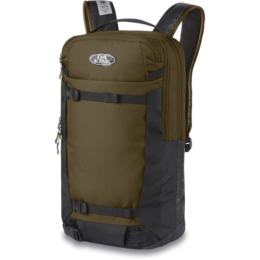 Dakine Team Mission Pro 18L Backpack Sam Taxwood - Skiis & Biikes