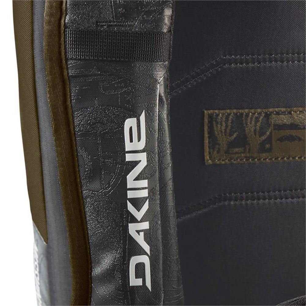 Dakine Team Mission Pro 18L Backpack Sam Taxwood - Skiis & Biikes