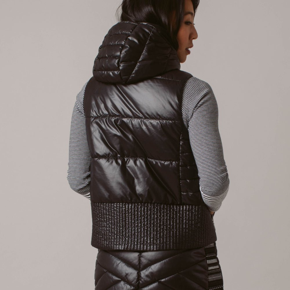 Krimson Klover Vesta Womens Puffy Vest 2022 - Skiis & Biikes