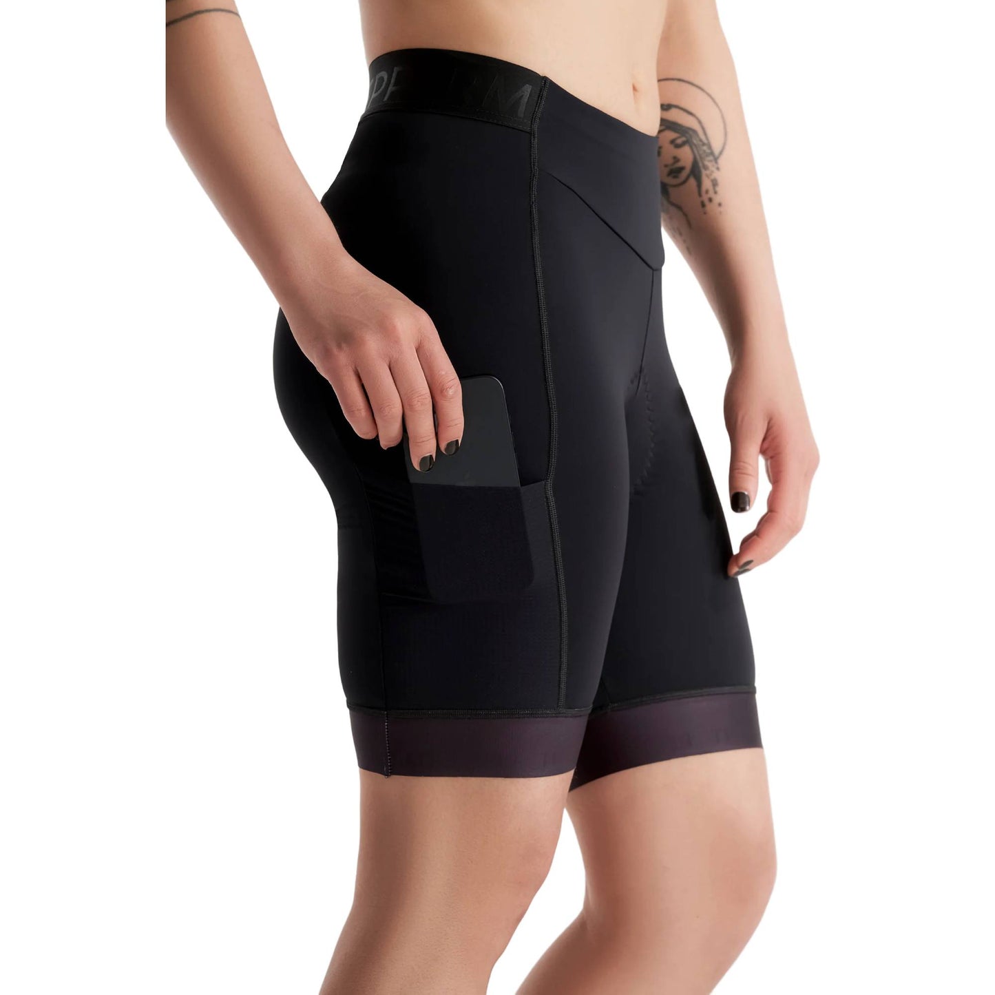 Peppermint Signature Cargo Womens Short - Skiis & Biikes