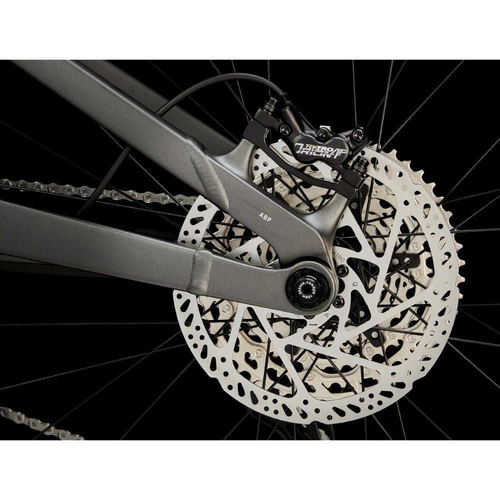 Trek Fuel EXe 5 Bike - Skiis & Biikes
