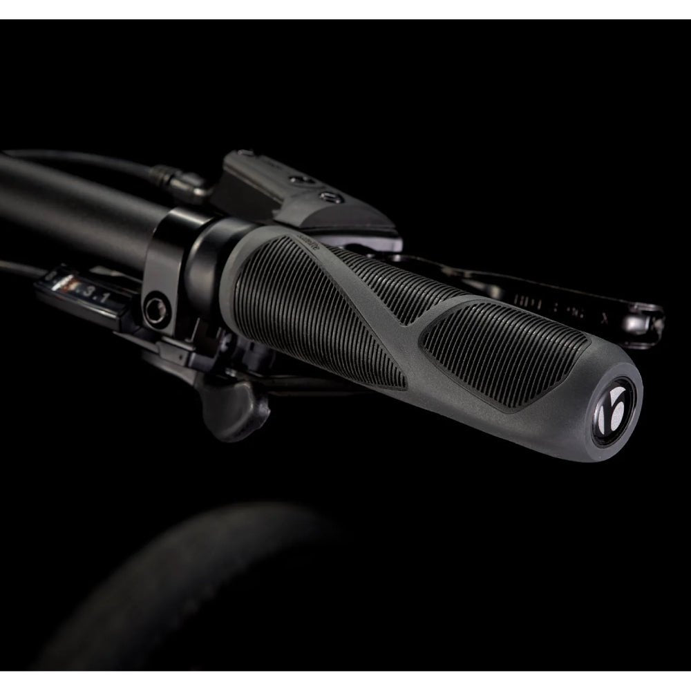 Trek Verve 2 Disc Bike - Skiis & Biikes
