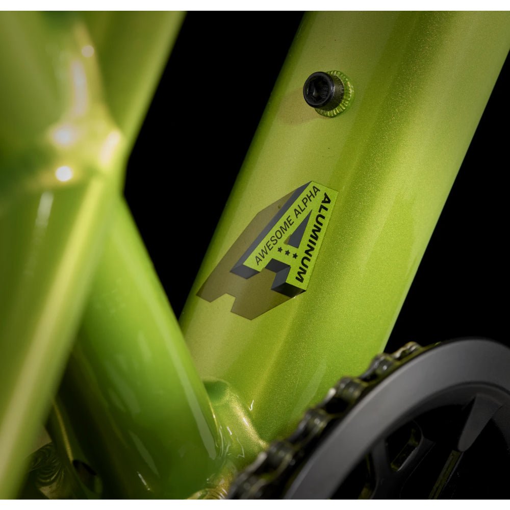 Trek Wahoo 24 Trail 9 Speed Bike - Skiis & Biikes