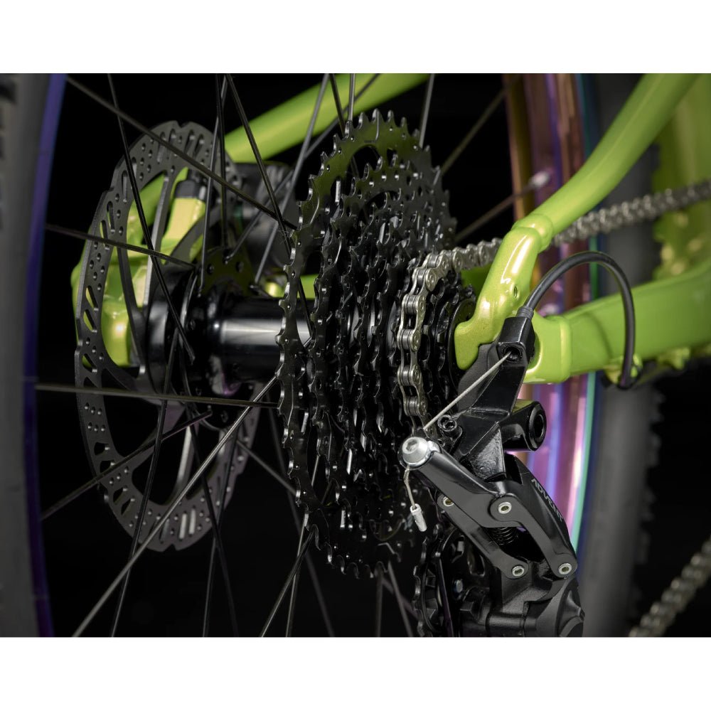 Trek Wahoo 24 Trail 9 Speed Bike - Skiis & Biikes