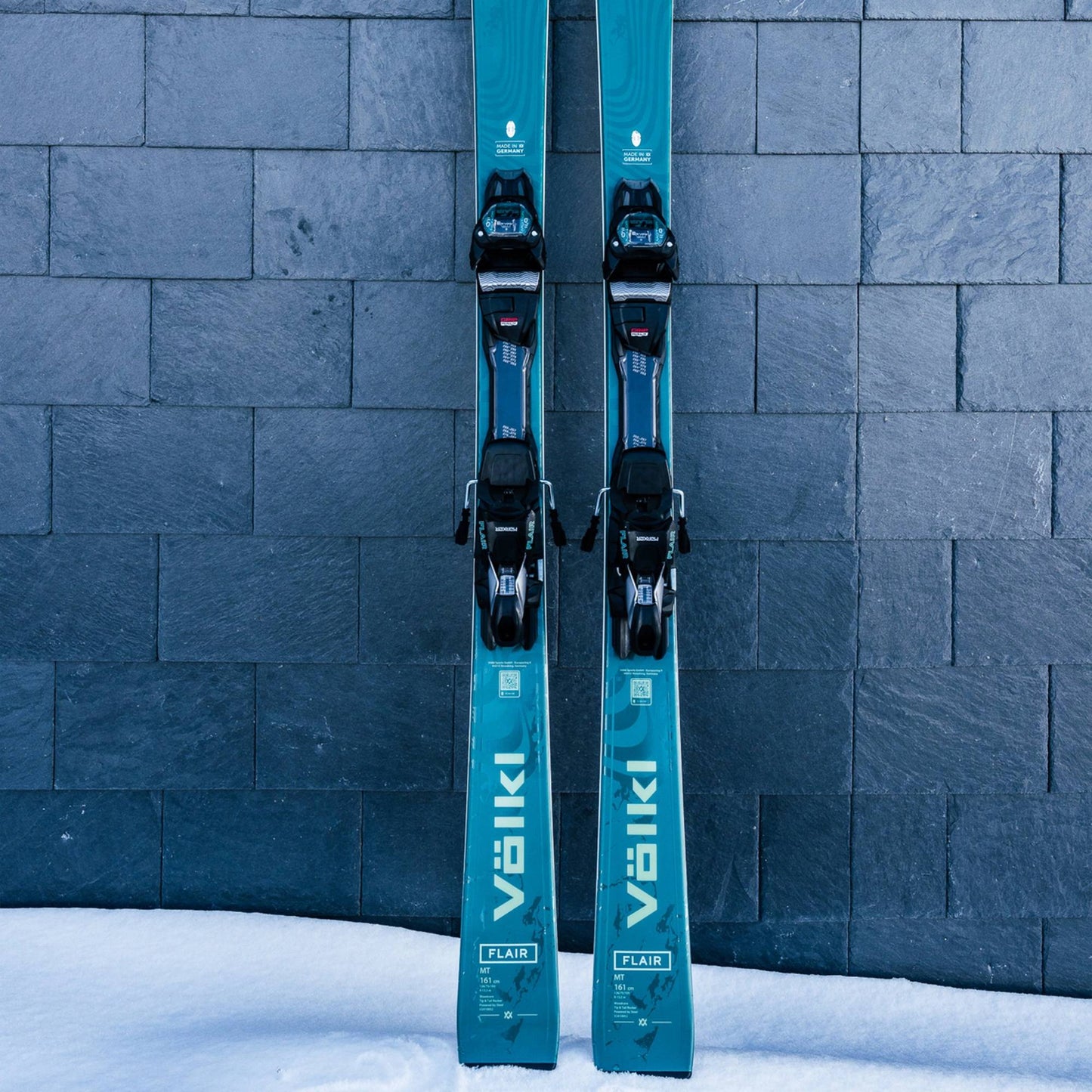 Volkl Flair MT Womens Ski + VMotion 10 GW Binding 2025 - Skiis & Biikes