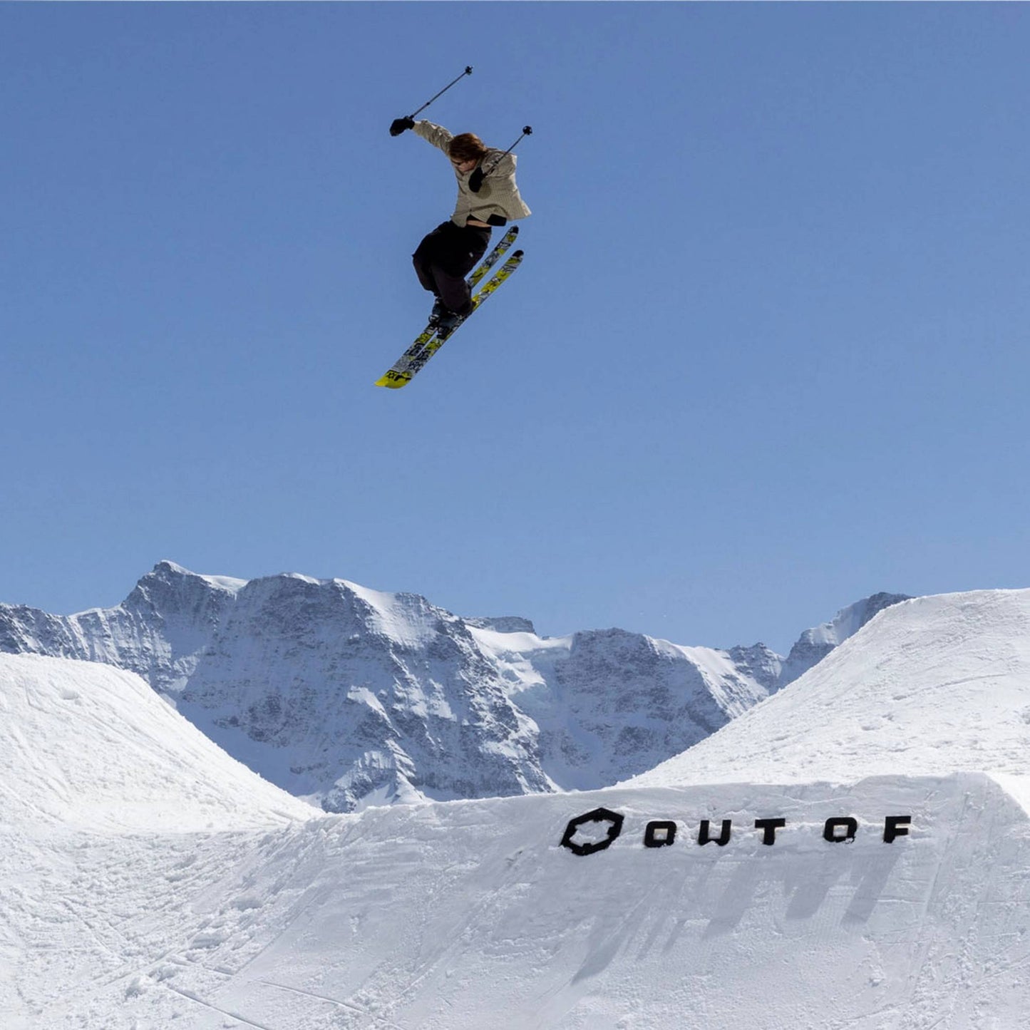 Volkl Revolt 96 Ski 2025 - Skiis & Biikes