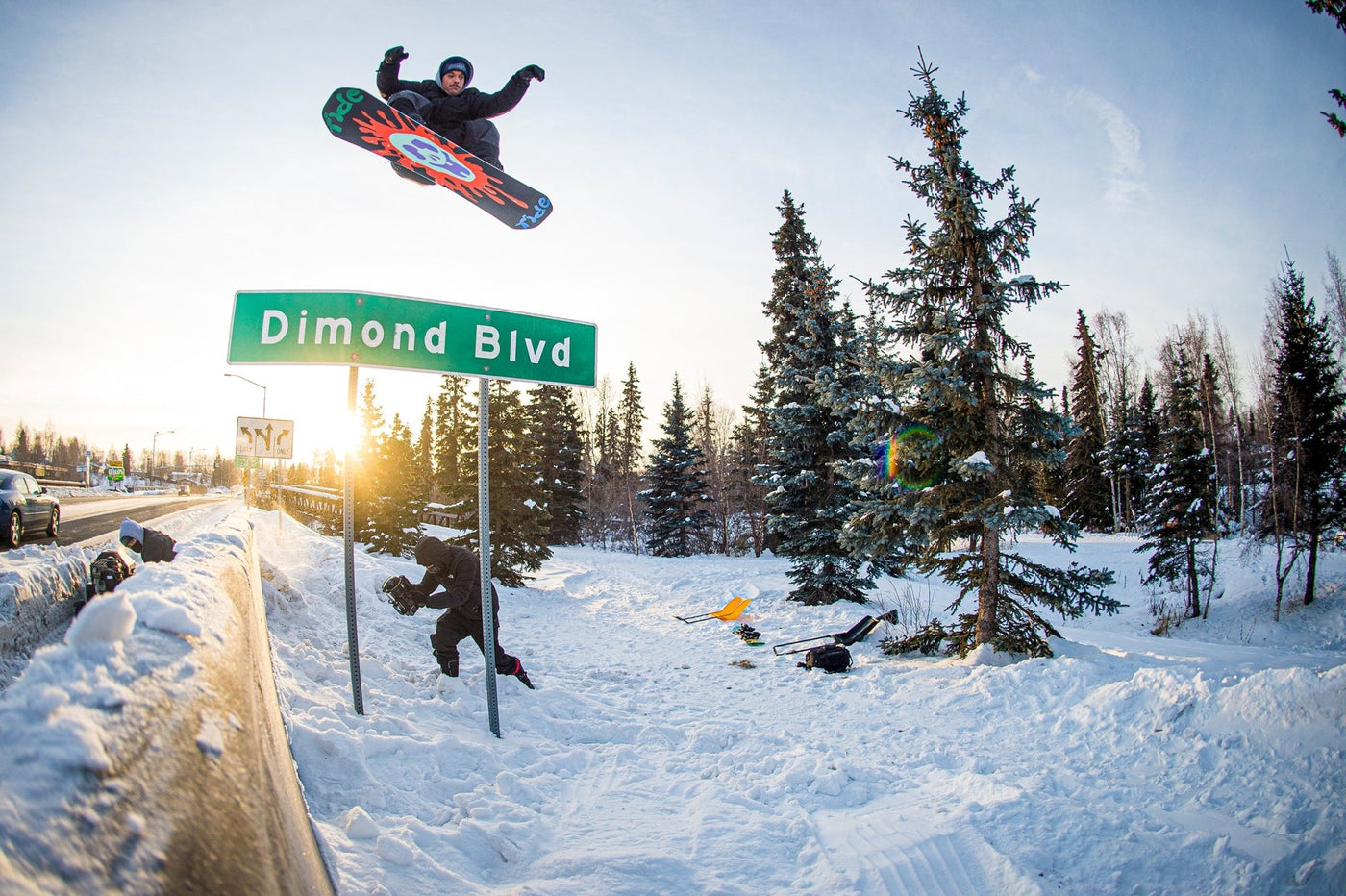 cool rides snowboard Ride Superpig 2026 154 From pro snowboarder to musician to artist to creative director to father Trevor has an enormous and diverse fan base Ride Compact Snowboard 2026 //