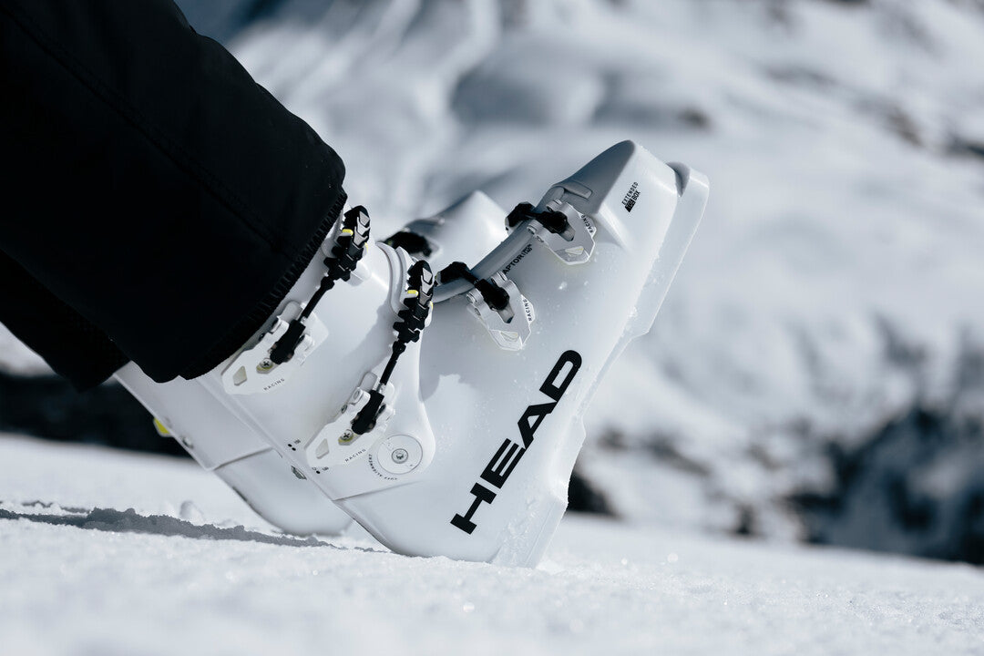 5 Tips for Keeping Your Feet Warm While Skiing