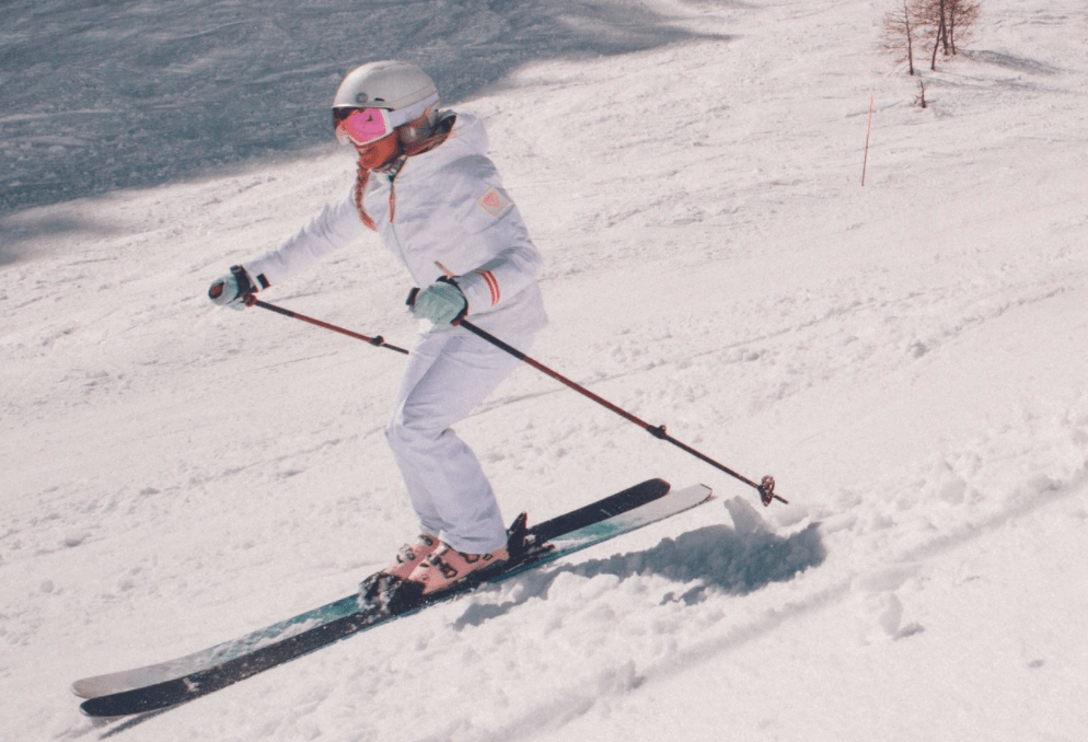 Top 5 Women's Specific Skis for 2022 - Skiis & Biikes