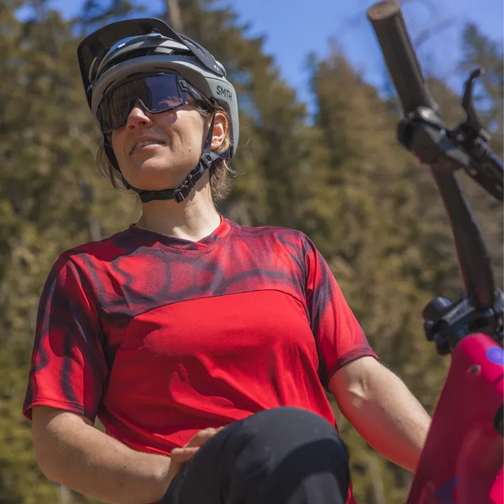 7Mesh Roam Womens Short Sleeve Jersey - Skiis & Biikes