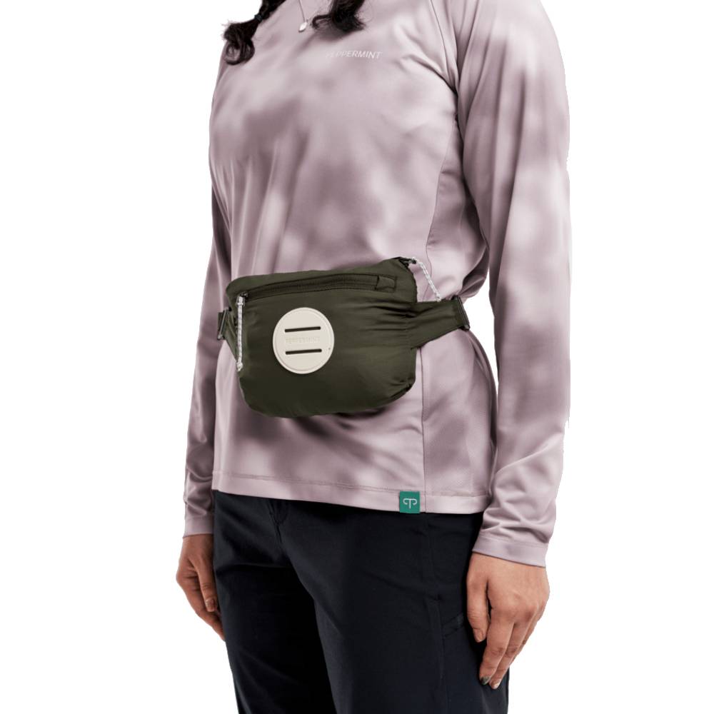 Peppermint MTB Wind Womens Jacket Packable Pouch on Waist Detail