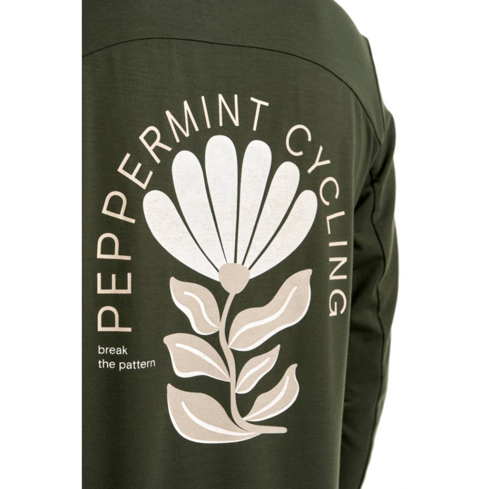 Peppermint Peak Long Sleeve Womens Jersey Spruce Closeup Back Graphic Logo Detail