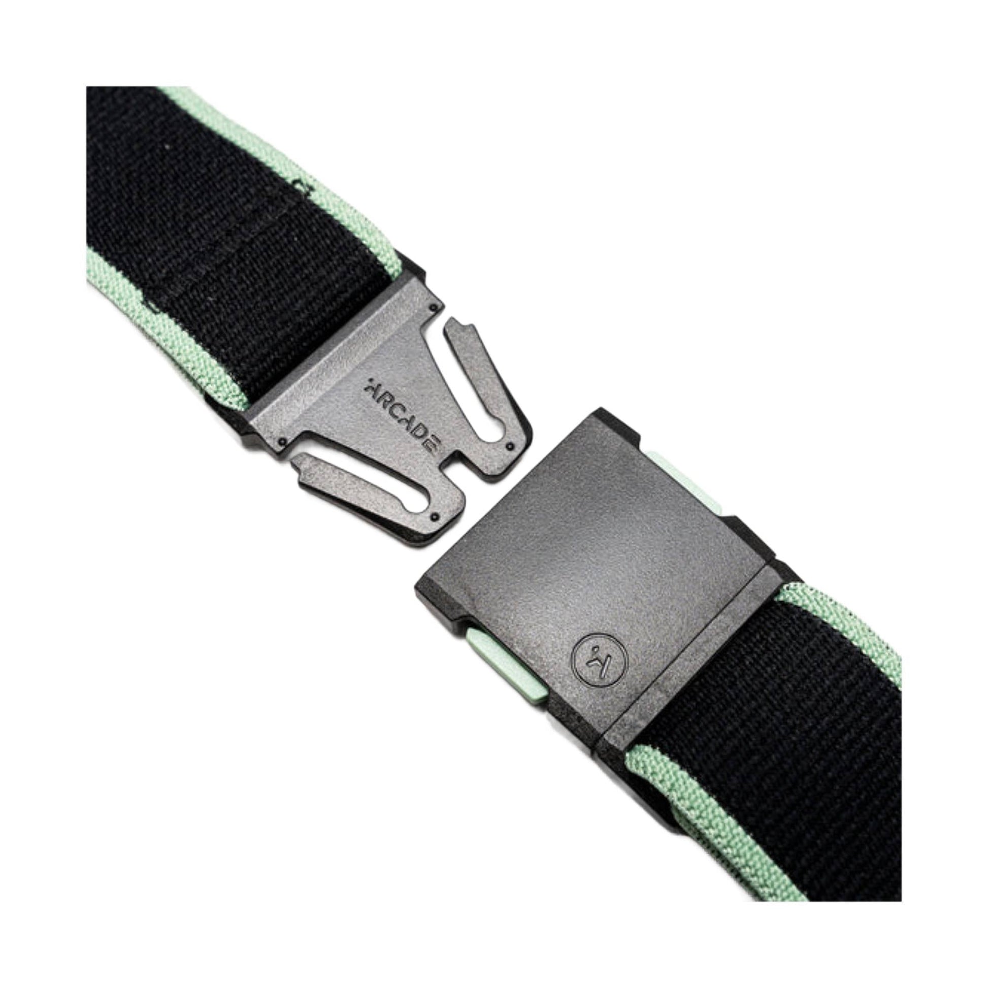 Arcade Carto Adult Belt - Skiis & Biikes