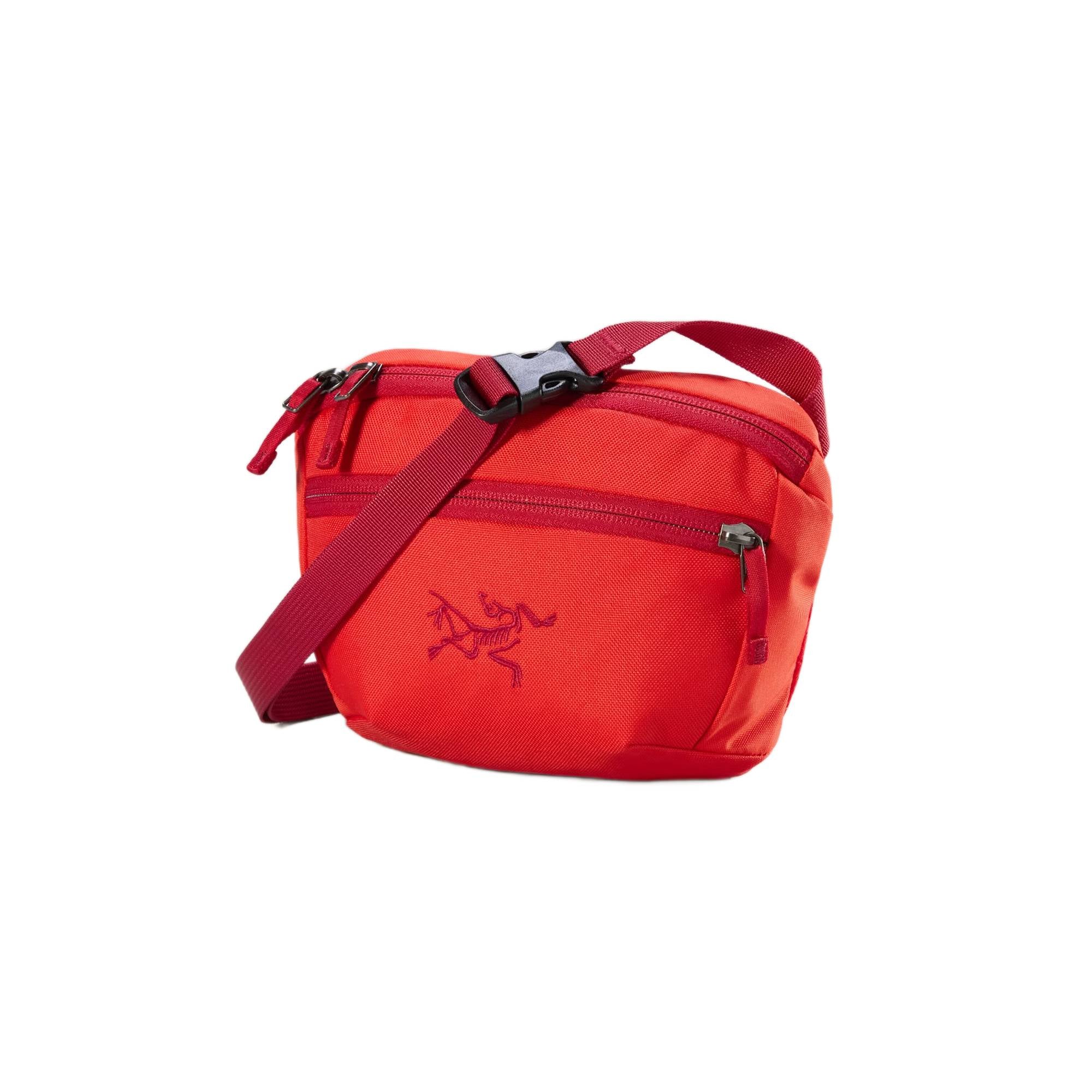 バッグ ARC'TERYX Mantis 1 Waistpack Arc'teryx Mantis 1 Waist Pack – Campmor