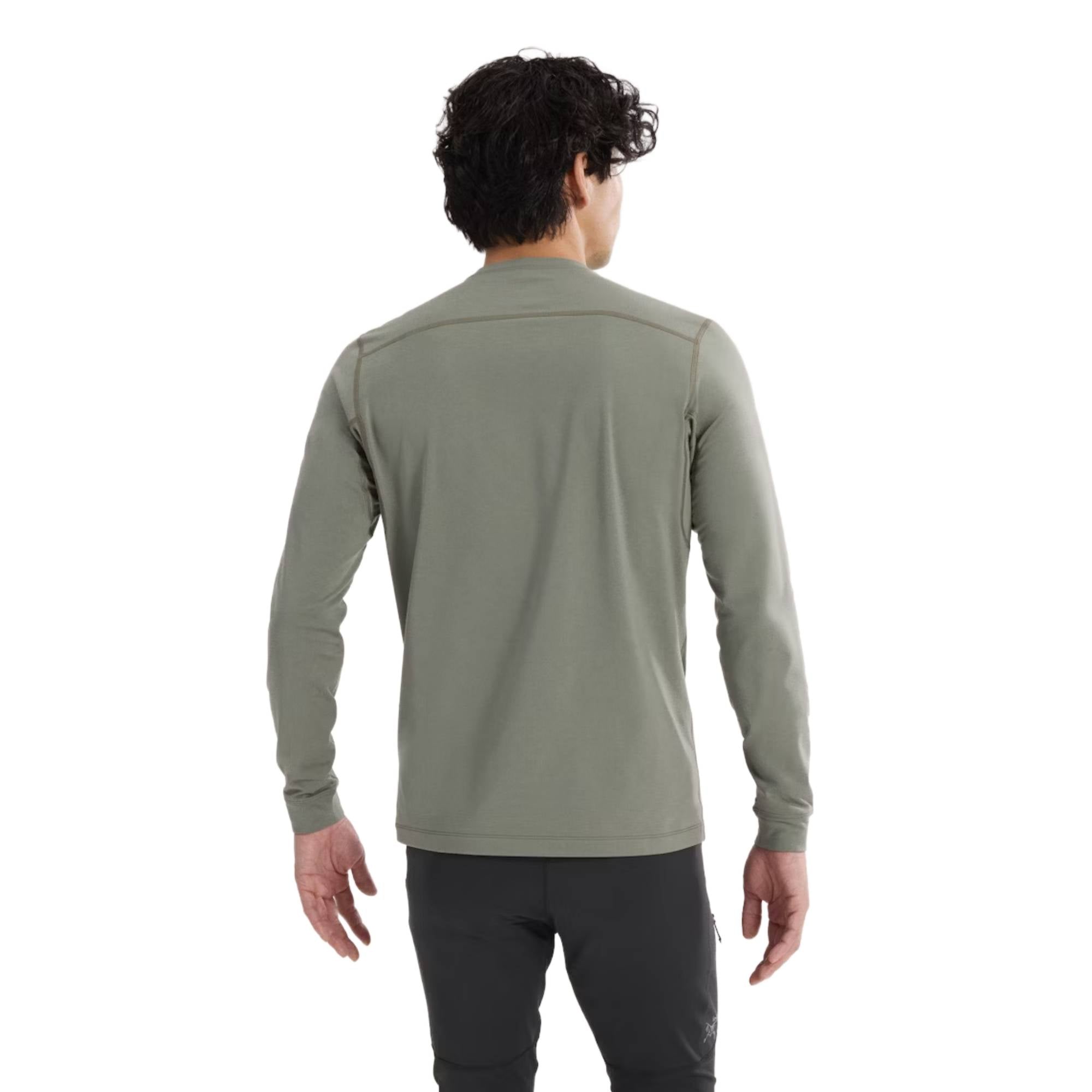 Arc'teryx Rho LT Mens Crew 2026 – Skiis & Biikes