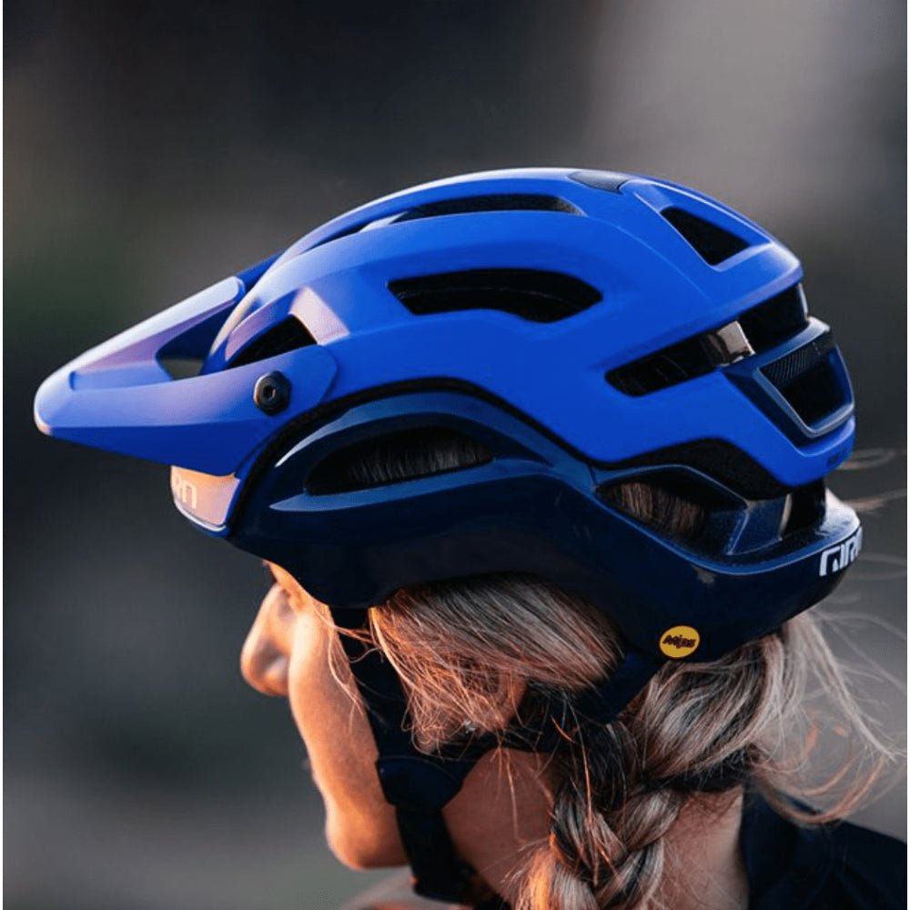 Giro Manifest Spherical MIPS Helmet - Skiis & Biikes