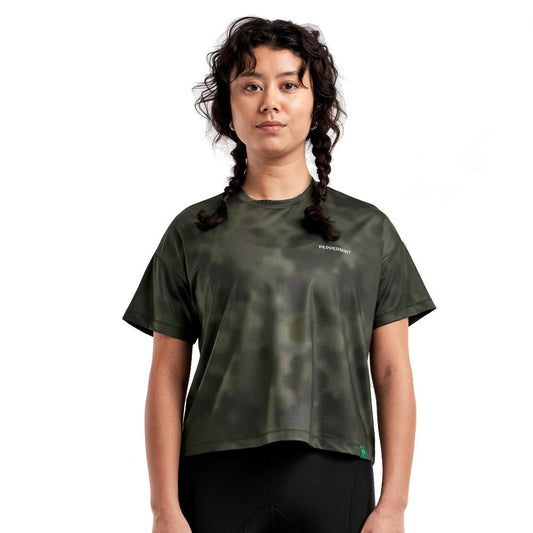 Peppermint Gravel Crop Womens T-Shirt - Skiis & Biikes