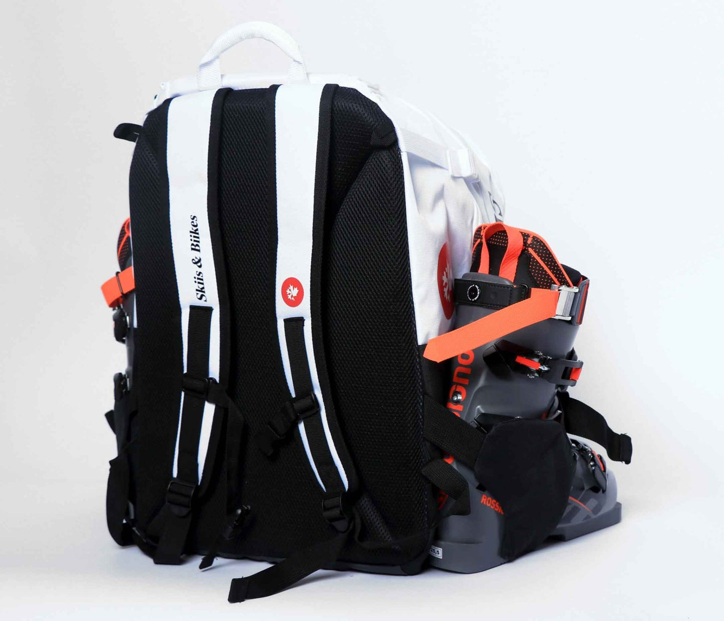 S&B x Alpine Ontario White Bootbackpack - Skiis & Biikes