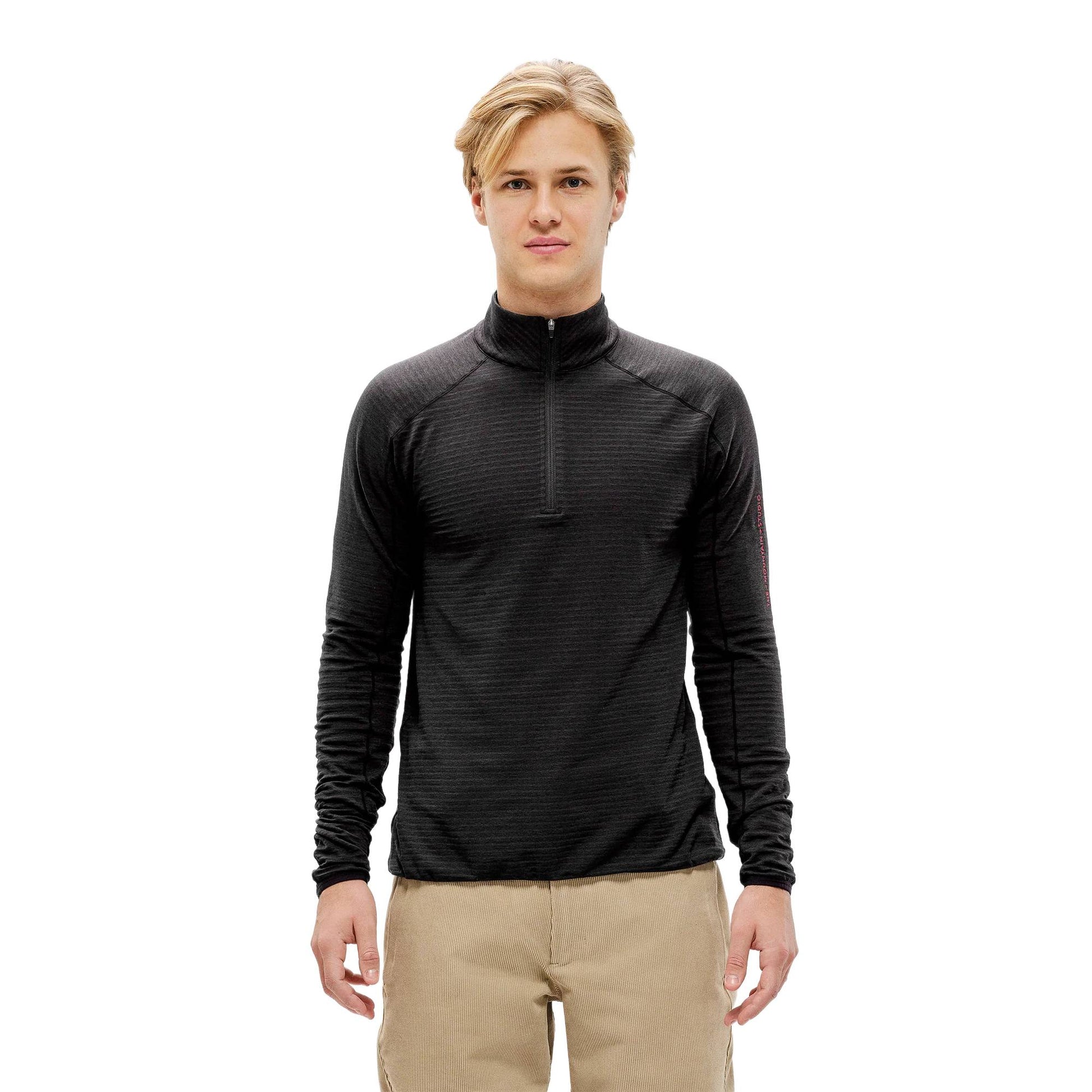 The Mountain Studio Light Tech Fleece Mens Half Zip 2026 - Skiis & Biikes
