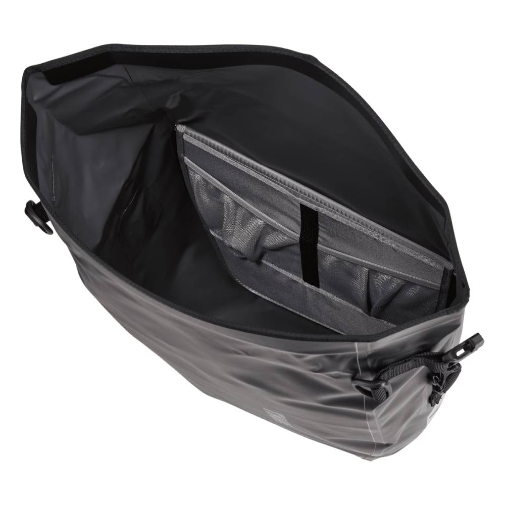 Thule Shield Pannier Pair - Skiis & Biikes
