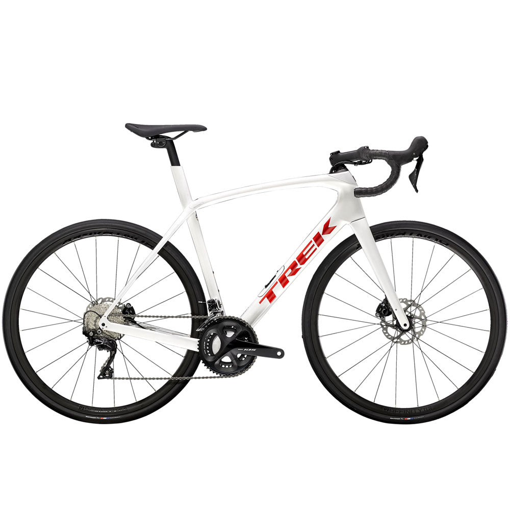 Trek Domane SL 5 Bike - Skiis & Biikes