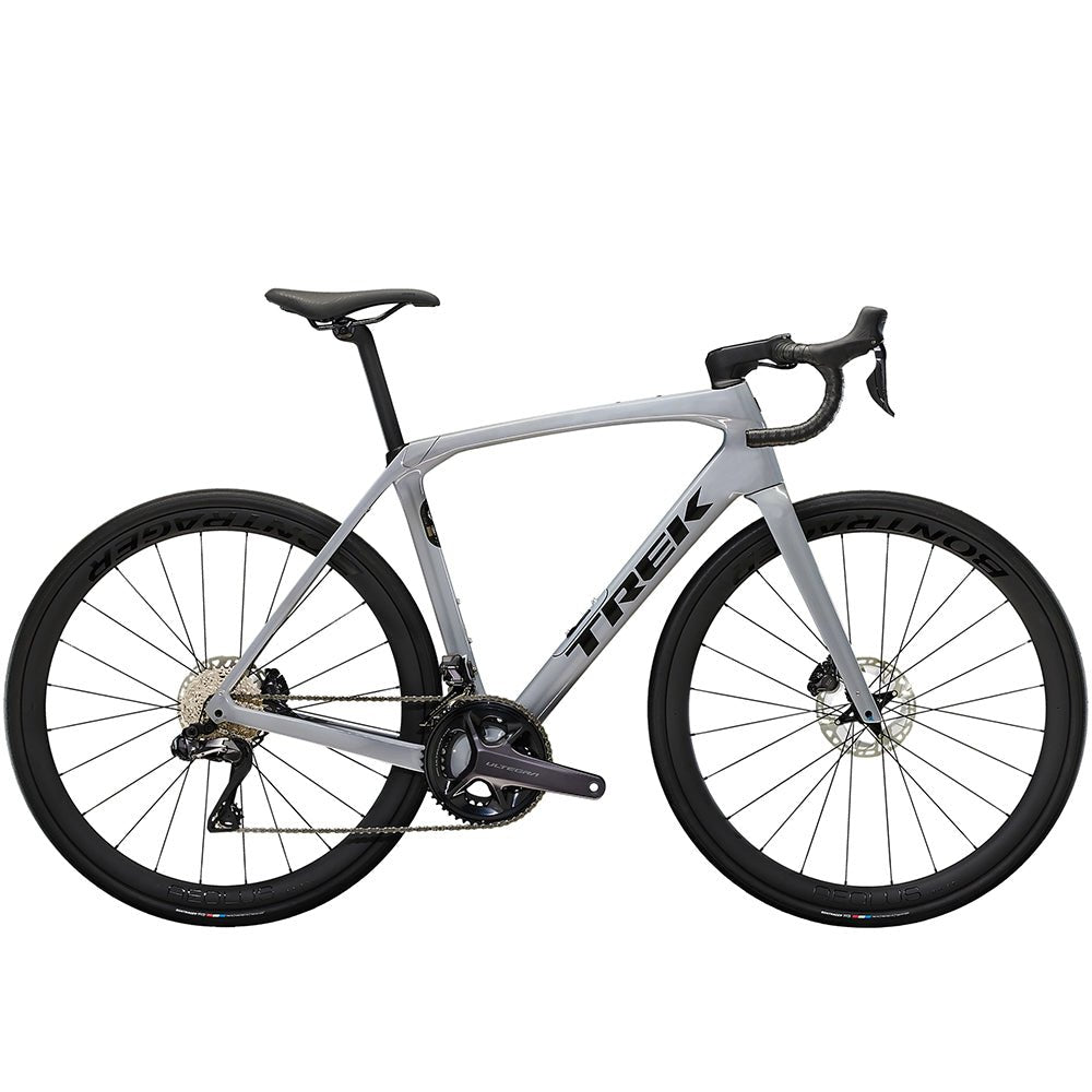 Trek Domane SL 7 Gen 4 Bike - Skiis & Biikes