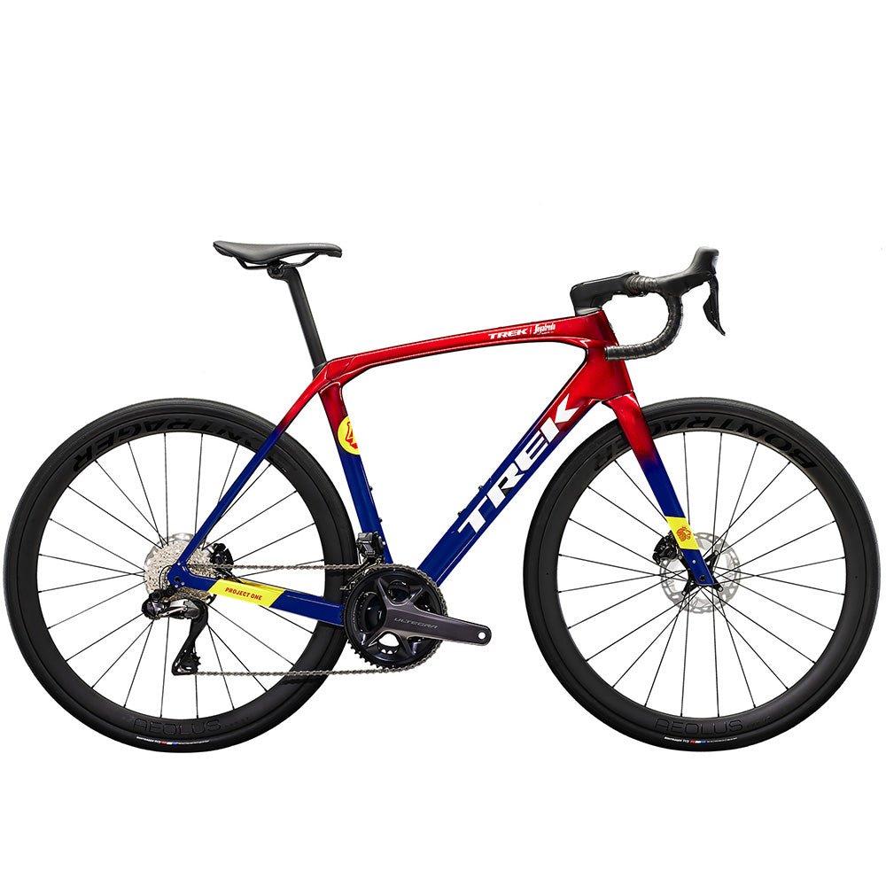 Trek Domane SLR 7 Bike - Skiis & Biikes