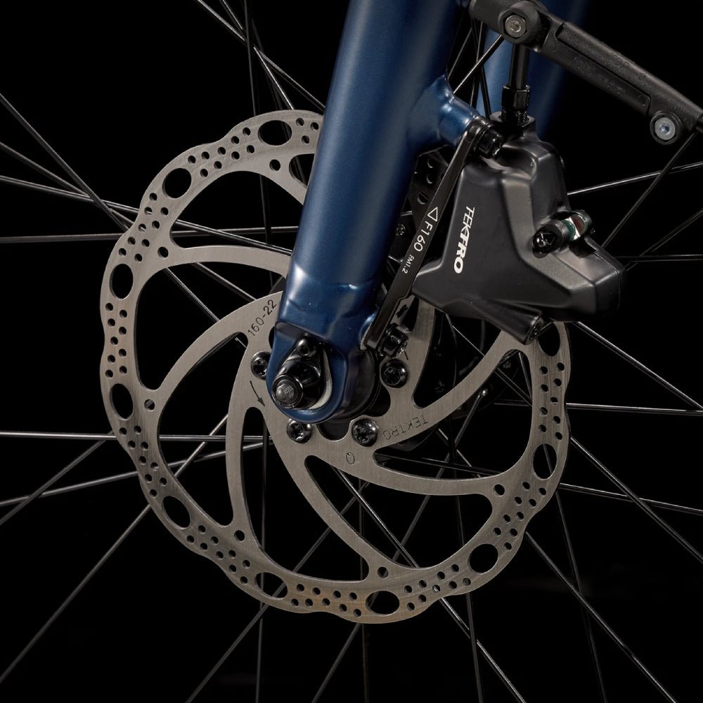Trek FX+ 2 Stagger - Skiis & Biikes