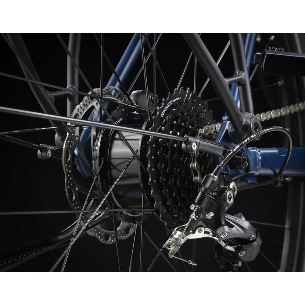 Trek FX+ 2 Stagger - Skiis & Biikes