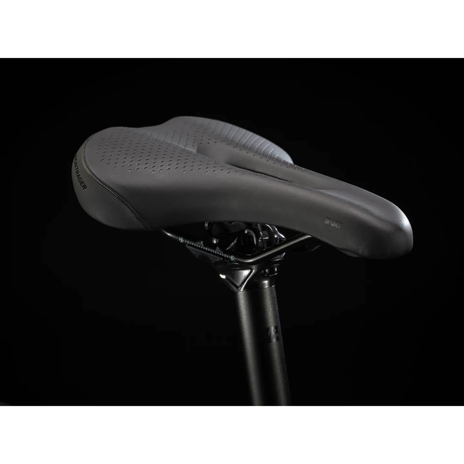 Trek FX 3 Gen 4 Bike - Skiis & Biikes