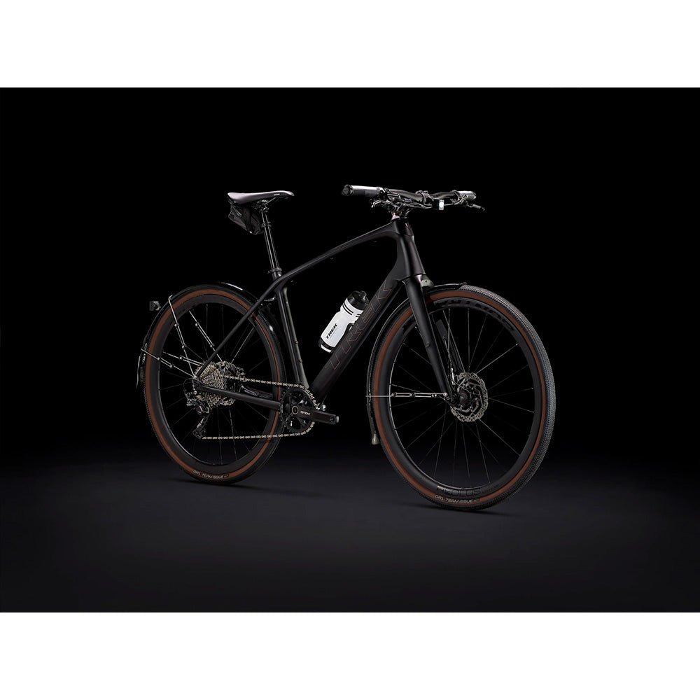 Trek FX Sport 6 Bike - Skiis & Biikes