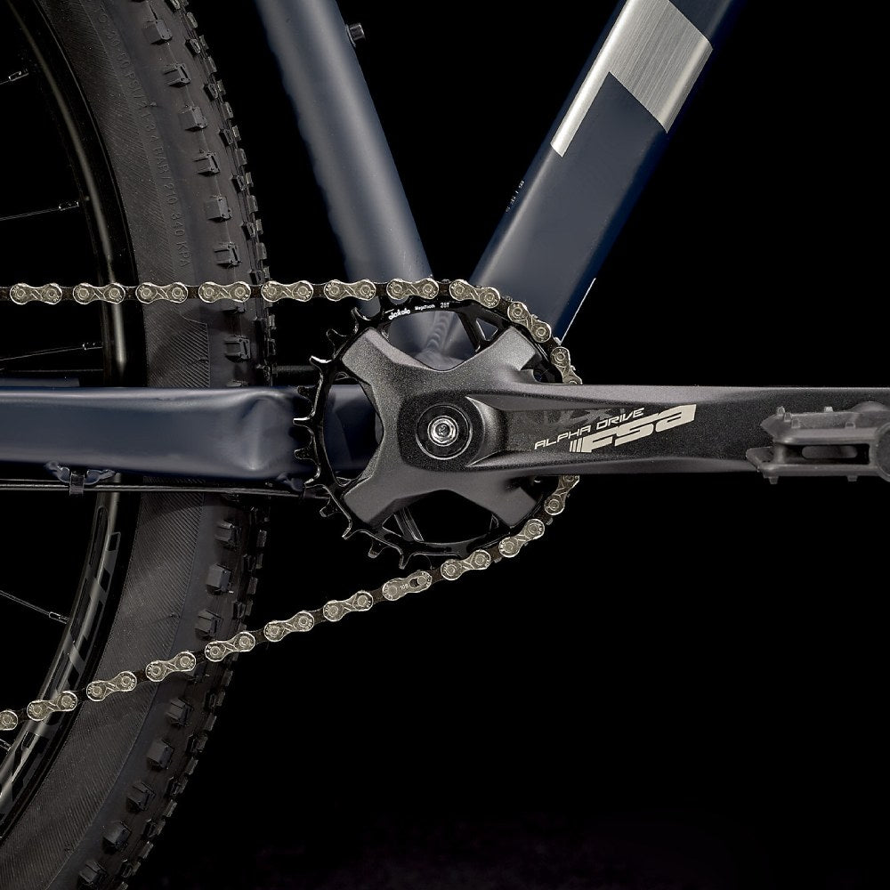 Trek Marlin 7 Bike - Skiis & Biikes