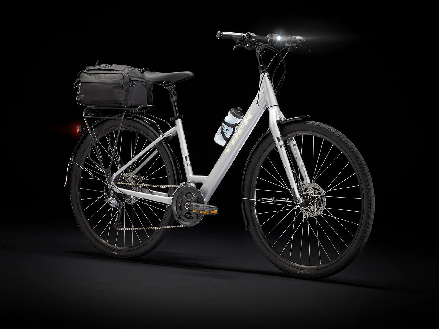 Trek Verve 3 Disc Lowstep Bike Skiis Biikes