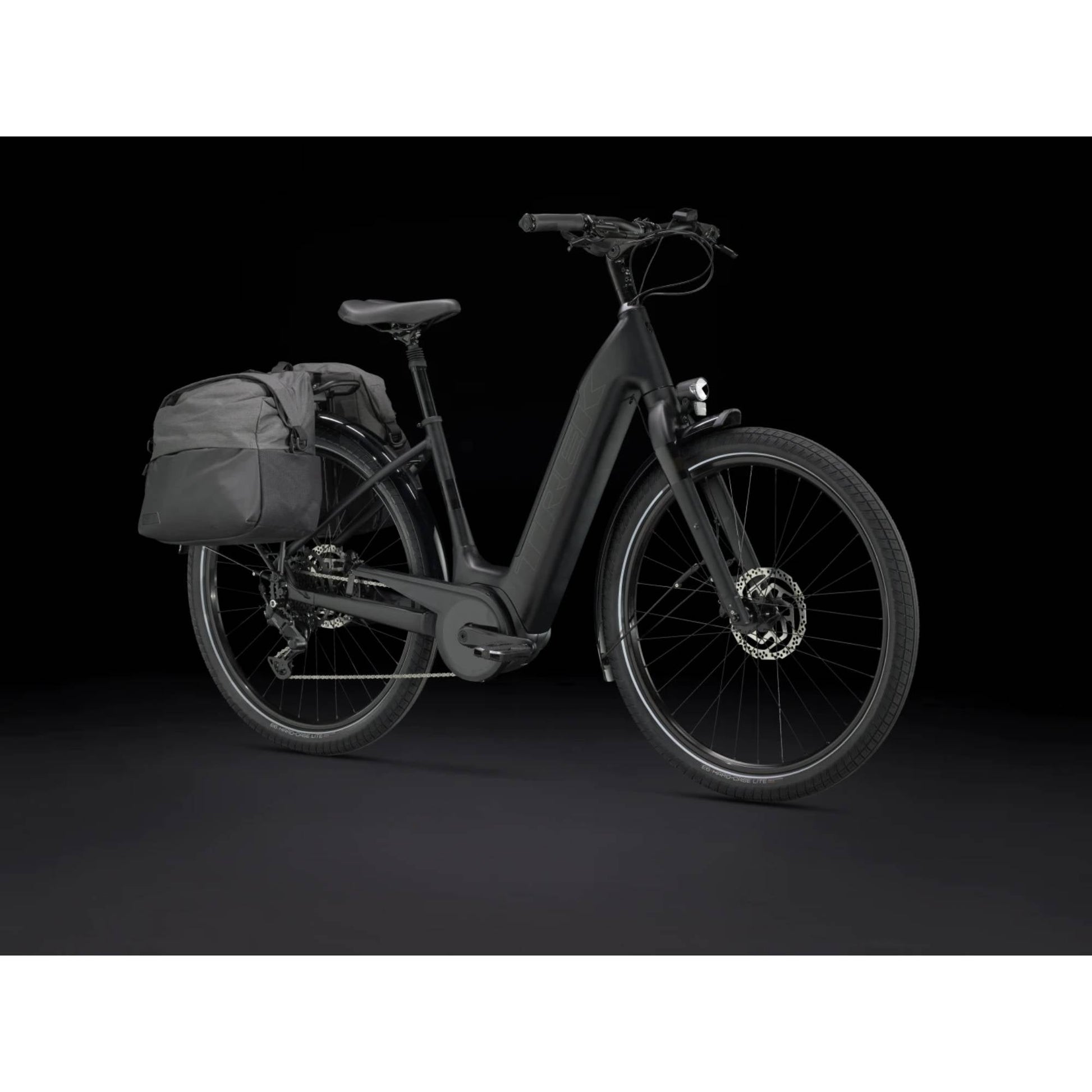 Trek Verve+ 3 LowStep Bike 2025 - Skiis & Biikes