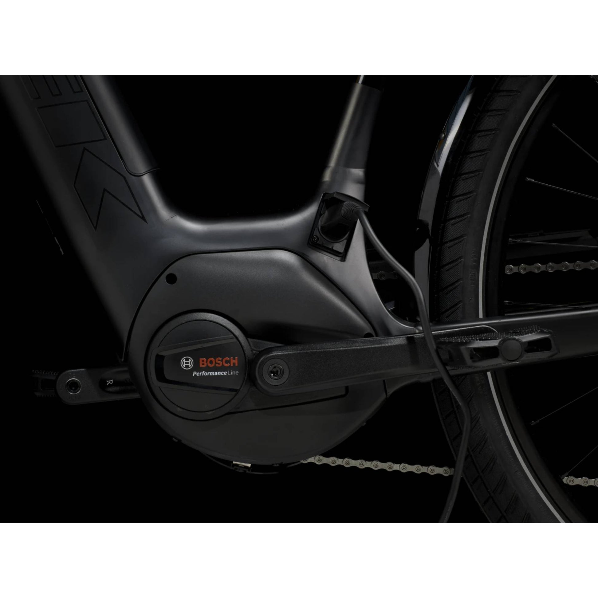 Trek Verve+ 3 LowStep Bike 2025 - Skiis & Biikes