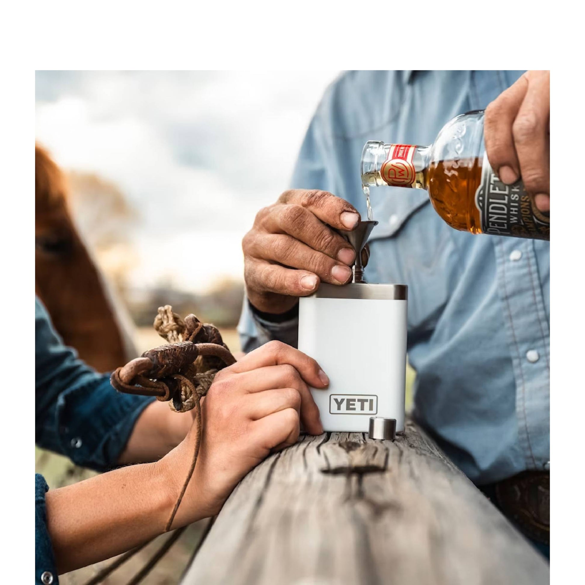 YETI Flask - Skiis & Biikes