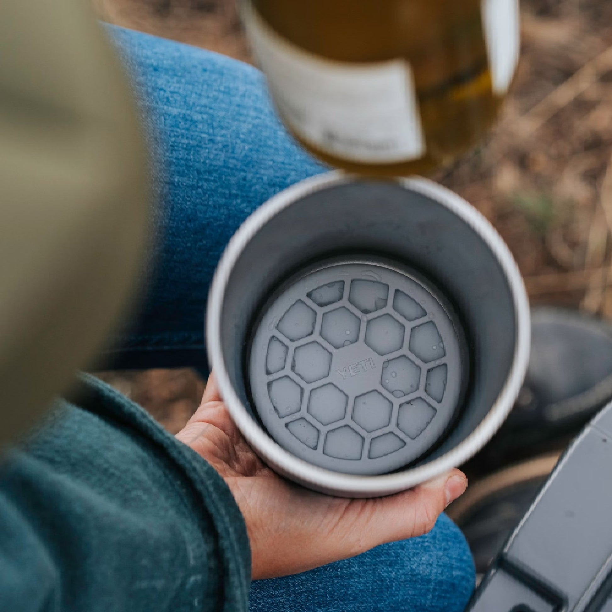 YETI Rambler Wine Chiller - Skiis & Biikes